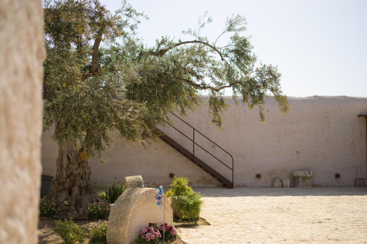 مبيت وإفطار كوميزو Chiusa Del Curiale - Ospitalita In Vigna المظهر الخارجي الصورة